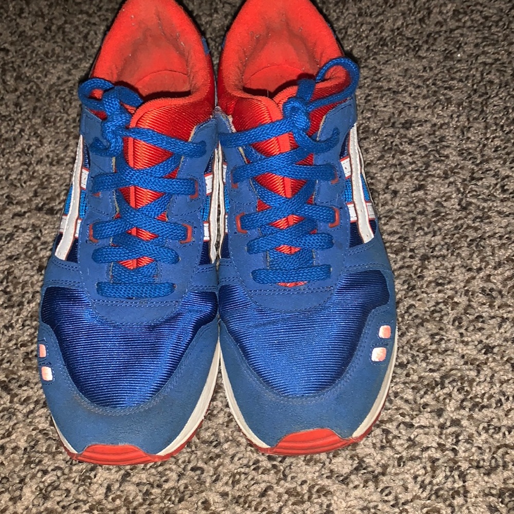 ASICS